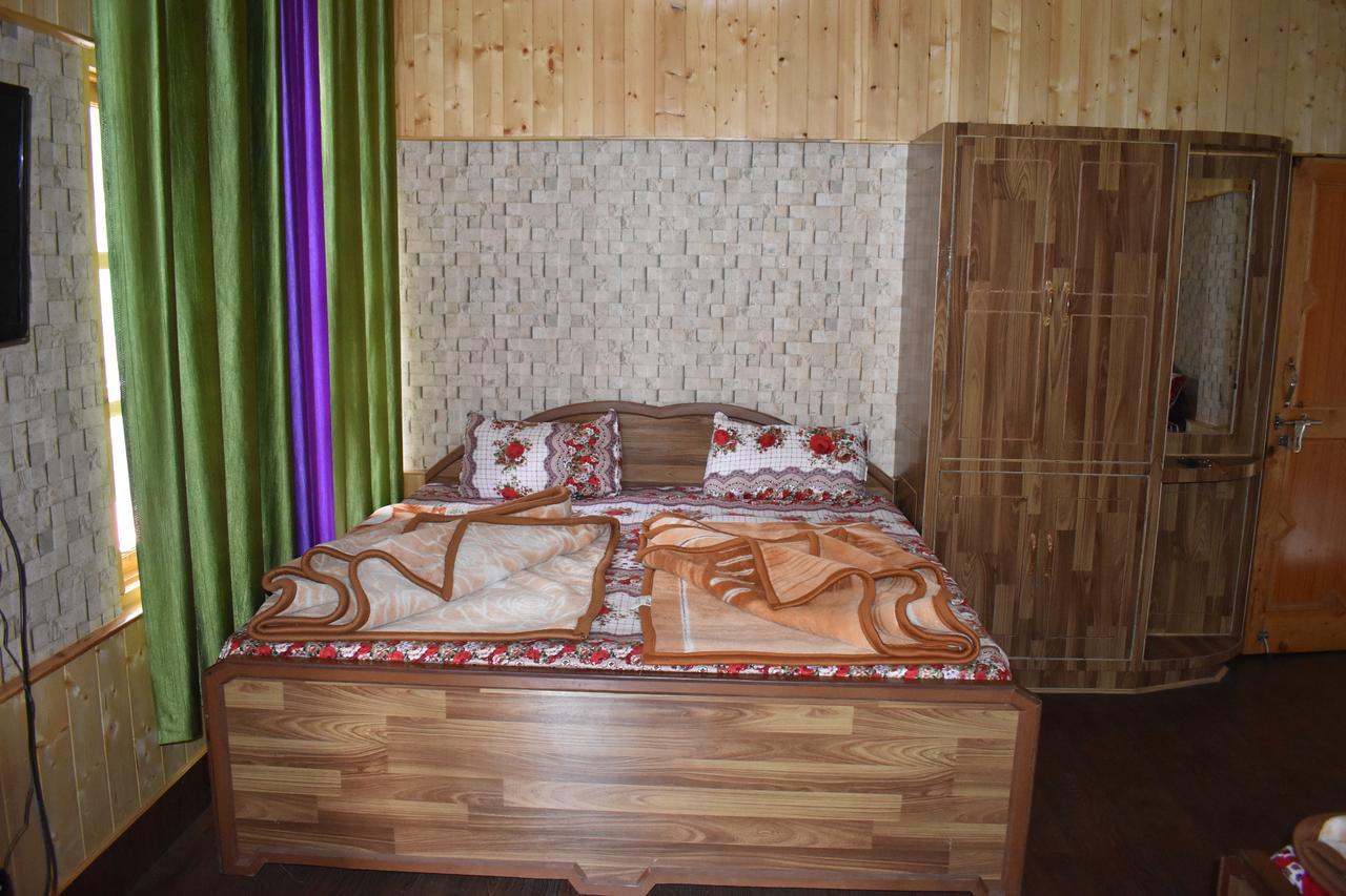 White House Kasol 호텔 외부 사진